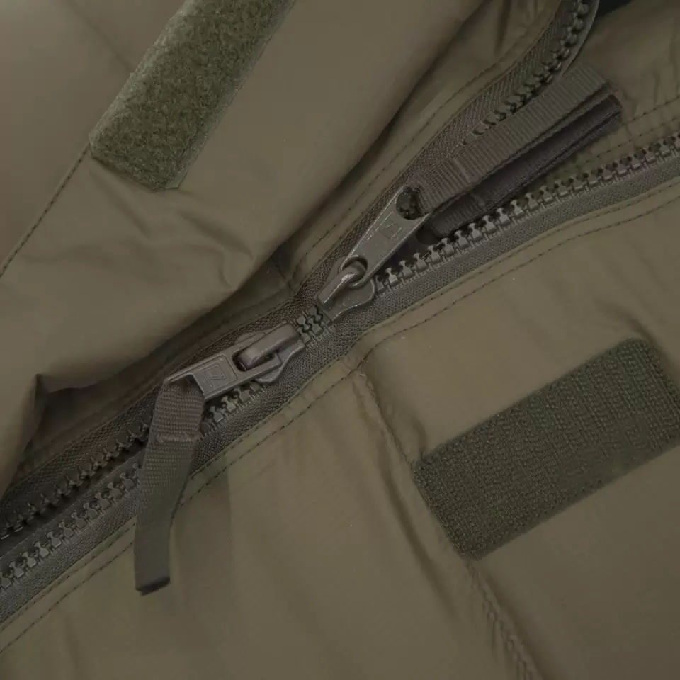 825251_23_survival_down_1000_olive_11